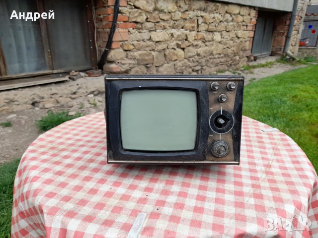 Стар телевизор,телевизорче Shiljalis 402D