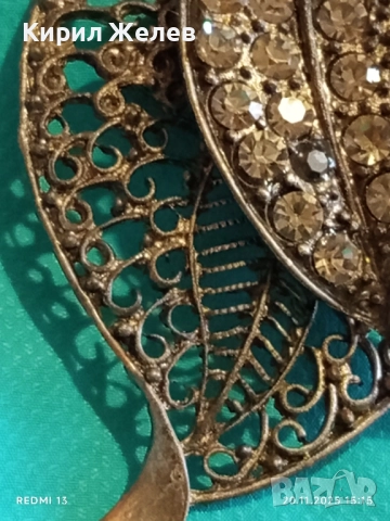 ВИНТИДЖ БРОШКА с ЛИСТА и КРИСТАЛИ ФИЛИГРАННА АРТ ДЕКО 52160, снимка 3 - Антикварни и старинни предмети - 52480475