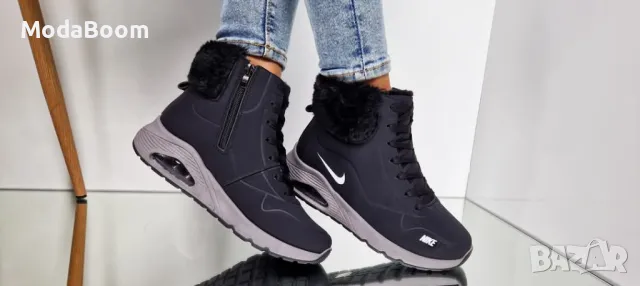 Nike дамски маратонки , снимка 3 - Маратонки - 48473997