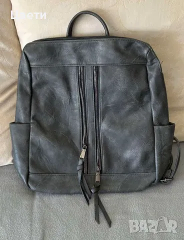 Кожена дамска раница, снимка 2 - Раници - 48510523