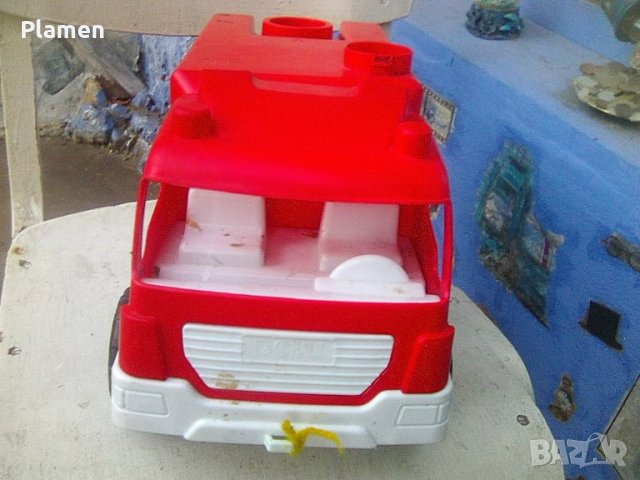Детска пластмасова пожарна, снимка 3 - Коли, камиони, мотори, писти - 44068366