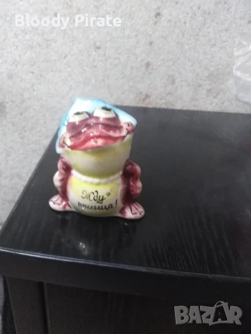 порцеланова фигура на жаба гжел, снимка 2 - Декорация за дома - 50940814