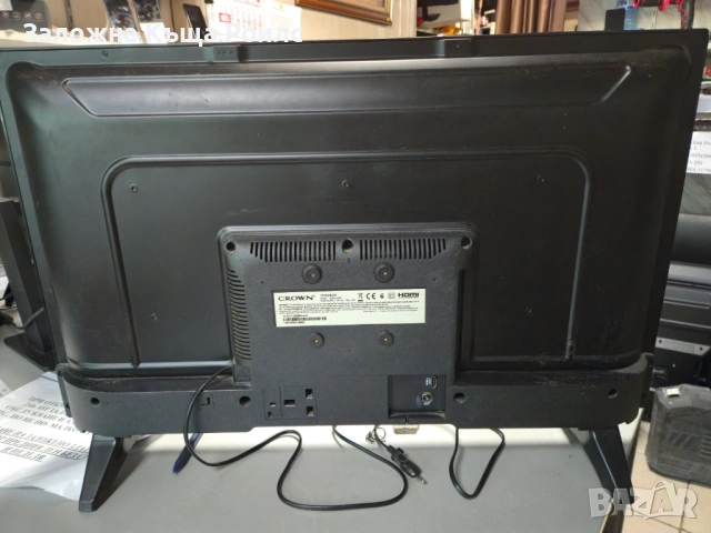 Телевизор Crown 32 , снимка 2 - Телевизори - 53499327