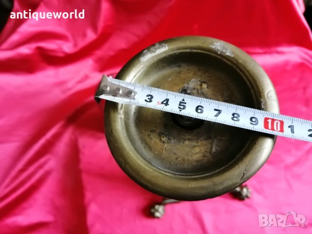 Стар Бронзов ЦЪРКОВЕН СВЕЩНИК ,Дебела Свещ, снимка 6 - Антикварни и старинни предмети - 32637027