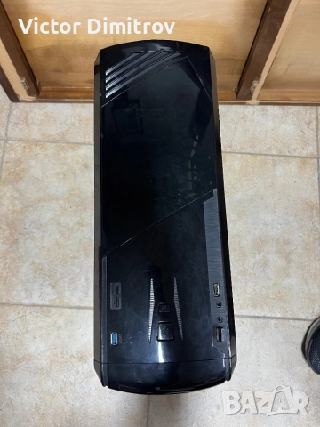 Настолен компютър ASUS, снимка 3 - Геймърски - 52714197