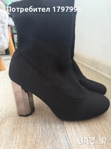 Лот дамски боти 39 номер