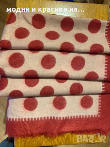 Разкошен шал с десен точки( вълна и вискоза), снимка 9 - Шалове - 53248849
