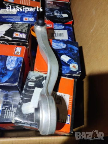 Десен напречен носач за Ауди А4, А6, А8, Фолксваген Пасат, Шкода Суперб и Сеат Ексео, снимка 4 - Части - 44413997