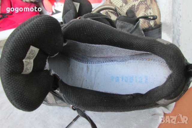 водоустойчиви туристически маратонки GTX®  Salomon® original GORE-TEX ,N- 41- 42, GOGOMOTO.BAZAR.BG®, снимка 18 - Маратонки - 27432430