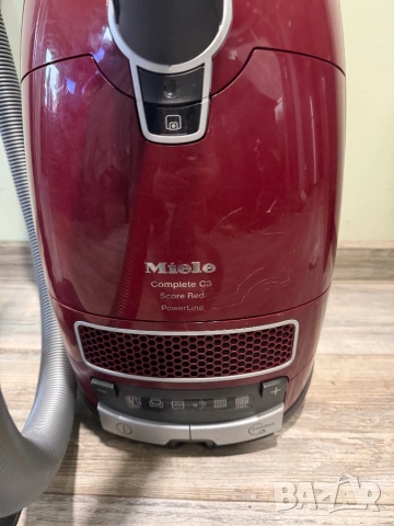 Прахосмукачка Miele Complete c3 850W