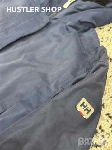 Дамска парка HELLY HANSEN.Размер М, снимка 2 - Якета - 52472507