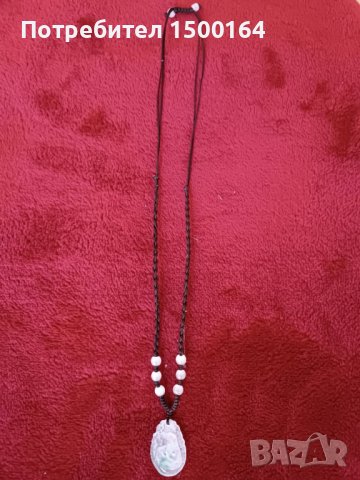 бял жадеит змия- Колие, снимка 2 - Колиета, медальони, синджири - 37525153