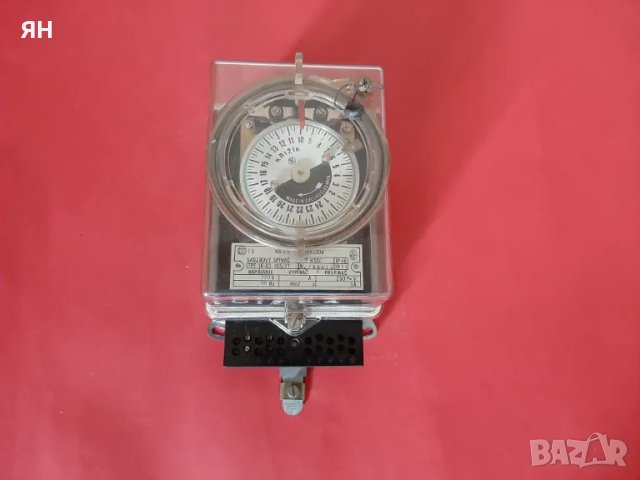 Чешки Електромеханичен часовник 'КРИЖИК'