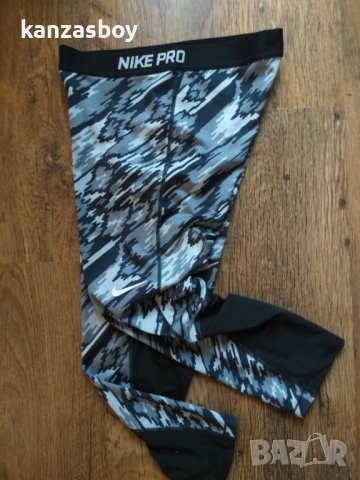 Nike Pro - страхотен дамски клин