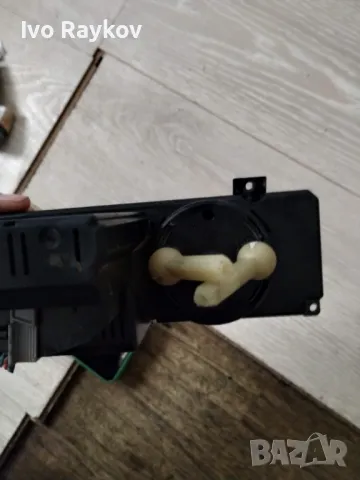 Панел контрол климатик за Mercedes E-Class, W210, 1997-2003г., 210 830 31 85, 2108303185, 9 140 010 , снимка 6 - Части - 49455802