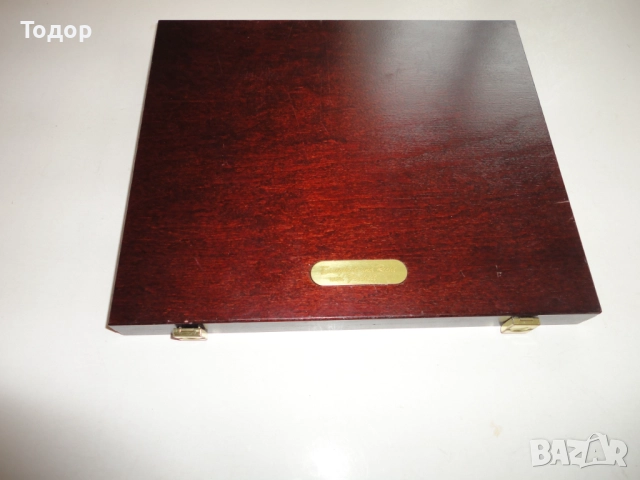 Луксозна дървена кутия за монети 6, снимка 10 - Нумизматика и бонистика - 52615897