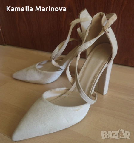 Обувки на ток, снимка 2 - Дамски обувки на ток - 53149851