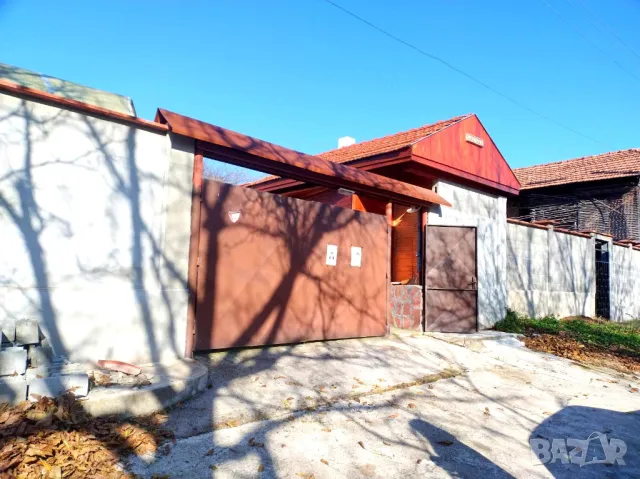 Продавам УПИ ведно с 4 сгради ,оранжерия и 3 постройки, снимка 4 - Къщи - 48961270