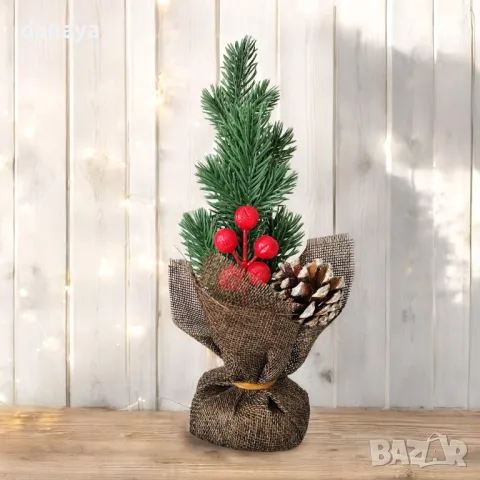5326 Коледна украса елхичка с шишарка в чувалче, 26 см