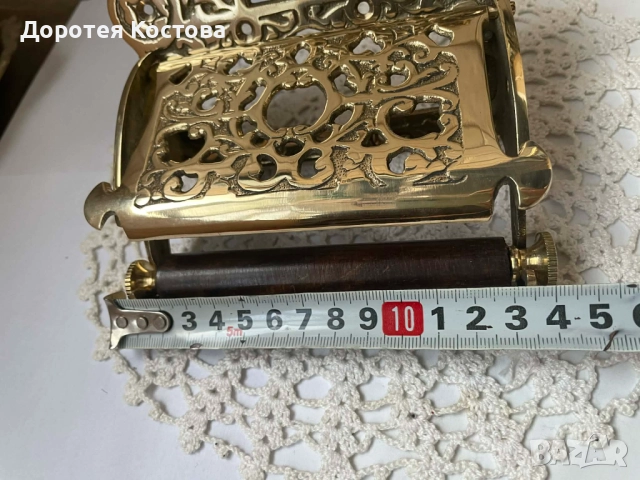 Красива месингова поставка за тоалетна хартия от Англия, снимка 8 - Антикварни и старинни предмети - 52575094