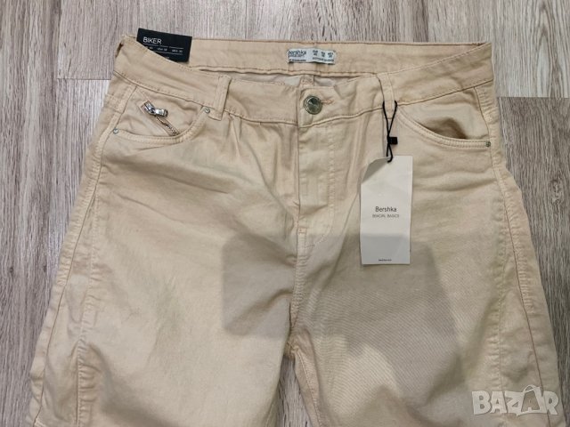 Bershka нови дънки М размер, снимка 3 - Дънки - 28340663