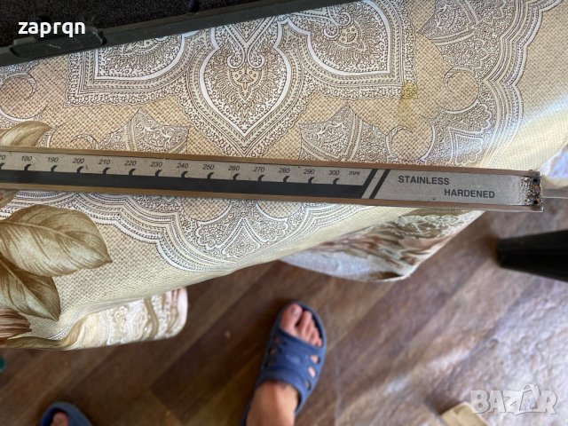 Електронен шублер  0-300 mm Немски, снимка 3 - Шублери - 37217978