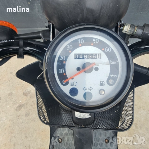 Скутер Хонда Sky 50кубика внос от Германия , снимка 13 - Мотоциклети и мототехника - 52119213