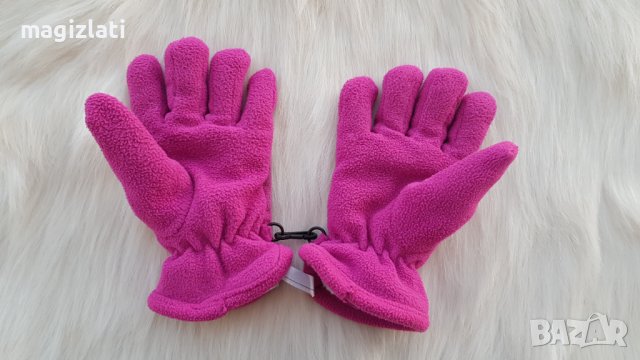 Шапка шал и ръкавици 5-8 години, снимка 3 - Шапки, шалове и ръкавици - 43018246