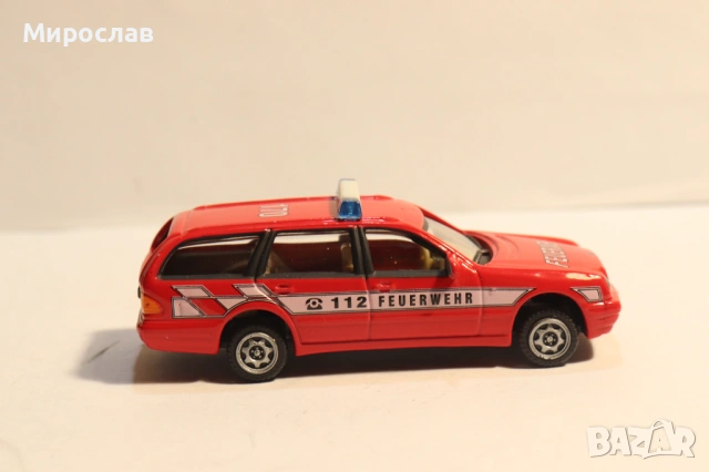 1:64?? HONGWELL MERCEDES BENZ E ПОЖАРНА КОЛИЧКА МОДЕЛ, снимка 5 - Колекции - 53605882