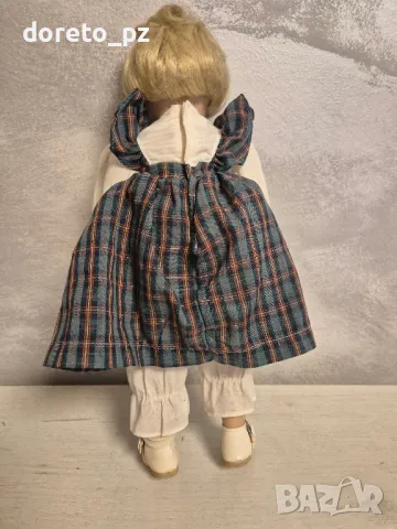 Продавам порцеланови кукли , снимка 6 - Колекции - 48931311