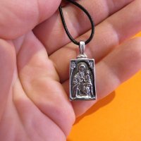 сребърен медальон, сребърно колие икона на Дева Мария с младенеца, Богородица  с надписи на гърба, снимка 4 - Колиета, медальони, синджири - 37536925