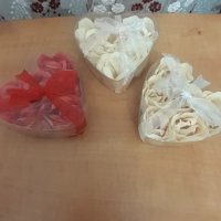 Сапунчета розички в подаръчни кутии, снимка 1 - Романтични подаръци - 39606789