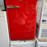 Хладилник Amica ретро с вътрешна камера , снимка 3 - Хладилници - 44895891
