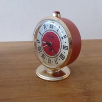 Колекционерски будилник часовник Слава на кирилица червен, снимка 5 - Антикварни и старинни предмети - 44003630