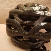 GIRO RAZE Youth Helmet, снимка 5 - Други - 35651008