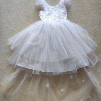 Детска официална рокля размер 128, снимка 1 - Детски рокли и поли - 40877037