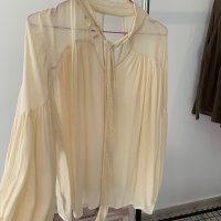 Дамска блуза в размер L/XL, снимка 2 - Блузи с дълъг ръкав и пуловери - 44085587