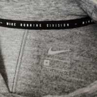 Nike Running Division-Като Нова, снимка 12 - Блузи - 43476475