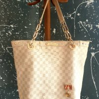 Louis Vuitton кожена чанта, снимка 1 - Чанти - 39829093