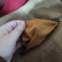 Дамска кожена чанта от естествен набук, снимка 9 - Чанти - 43300045