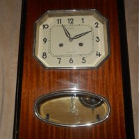 Стар руски часовник Янтар-1980 г , снимка 1 - Антикварни и старинни предмети - 27658817