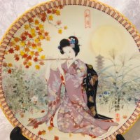 серия японски порцеланови чинии за стена  , снимка 12 - Декорация за дома - 43887626