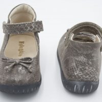 №18, Официални обувки за момиче сиви с панделка и велкро, снимка 5 - Бебешки обувки - 28616929