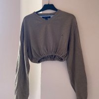 Кроп пуловер Tommy Hilfiger, снимка 1 - Блузи с дълъг ръкав и пуловери - 40167699