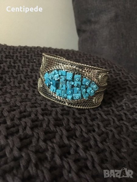 Гривна със син хаулит, снимка 1