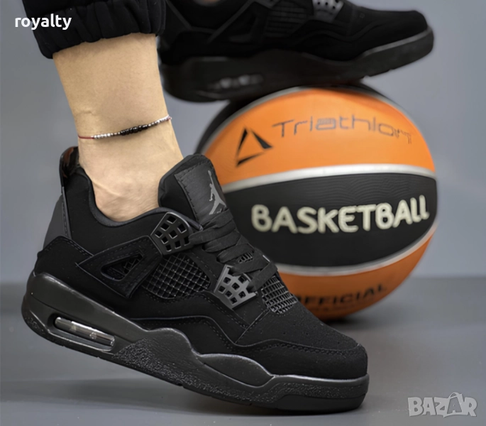 Мъжки маратонки Nike air jordan 4 Цвят - Black cat, снимка 1