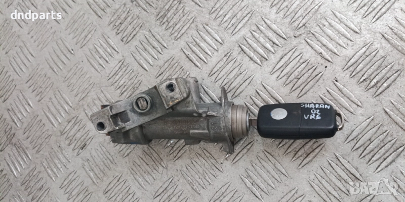 Контактен ключ комплект VW Sharan 2.8i 2002г.	, снимка 1