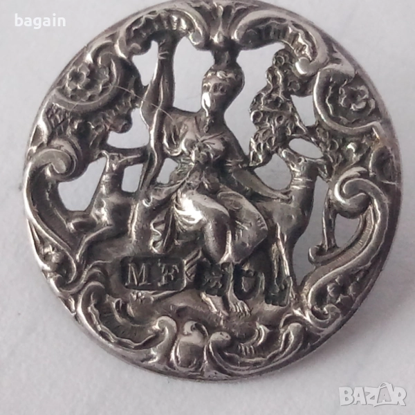 Сребърно копче от кралска ливрея, снимка 1