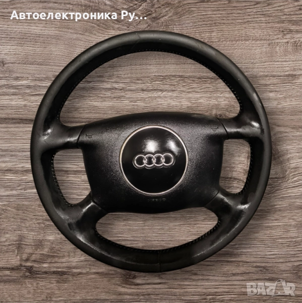 Волан с AirBag за Audi A4 B6 в запазено състояние (8E0880201), снимка 1