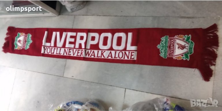 шал Liverpool нов , снимка 1